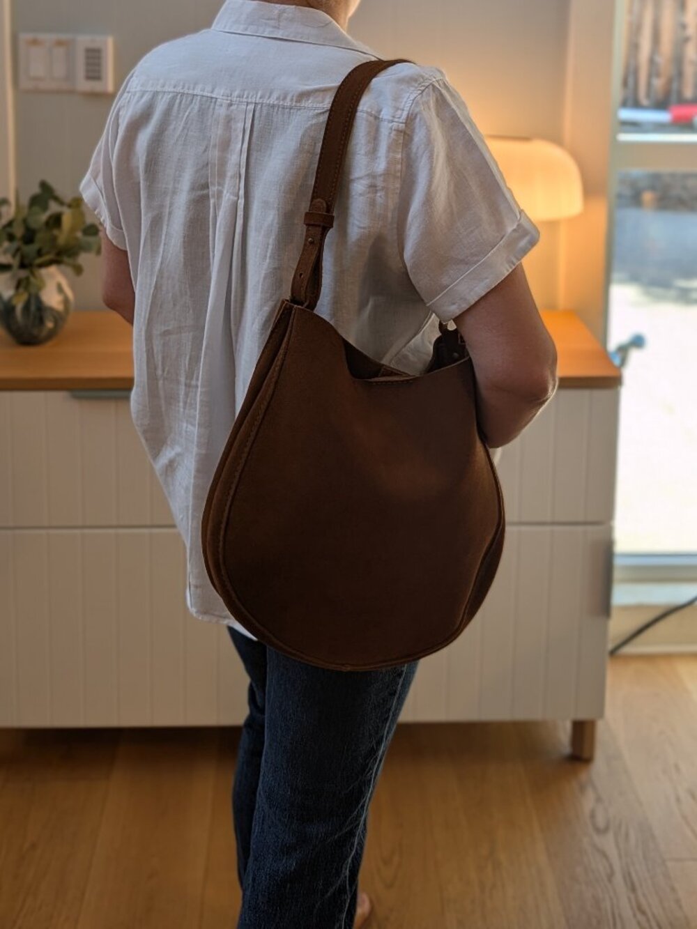 Portland Leather olivia shoulder bag in Jackson